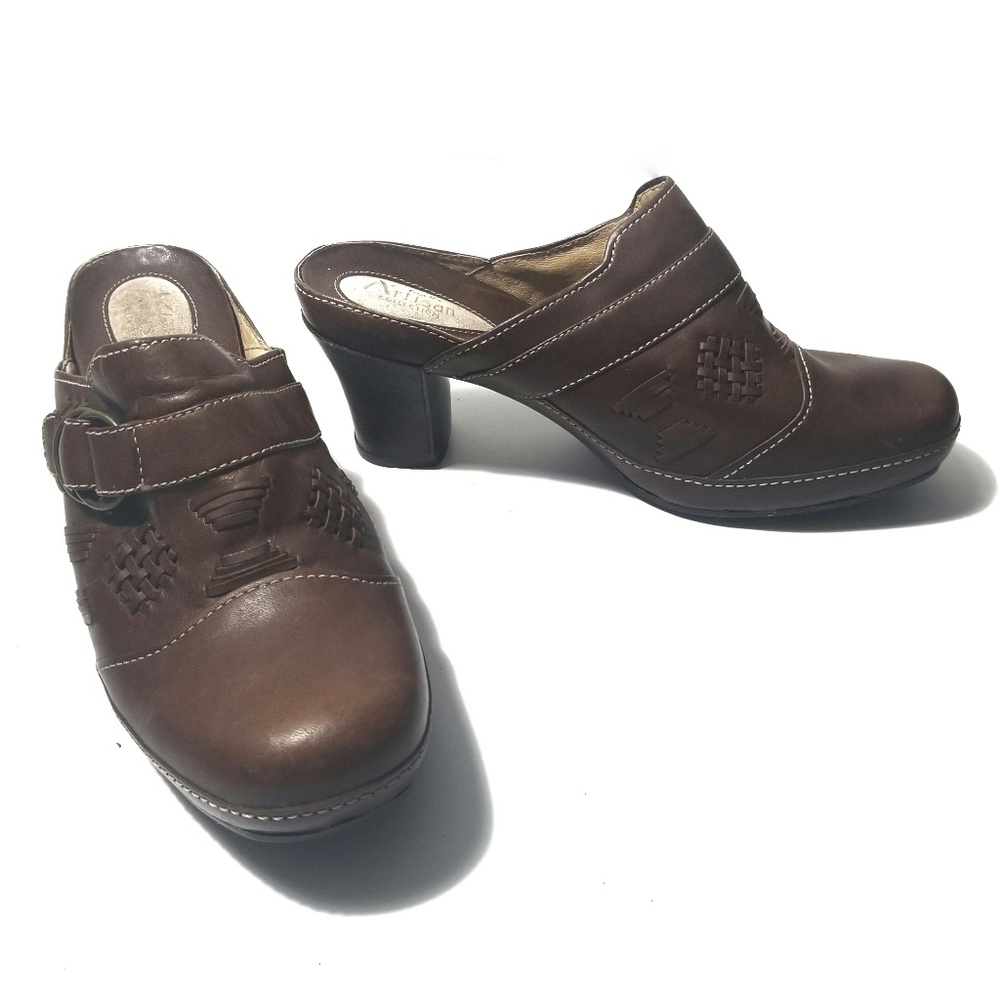 Clarks Artisan Collection Brown Leather Clog / 9